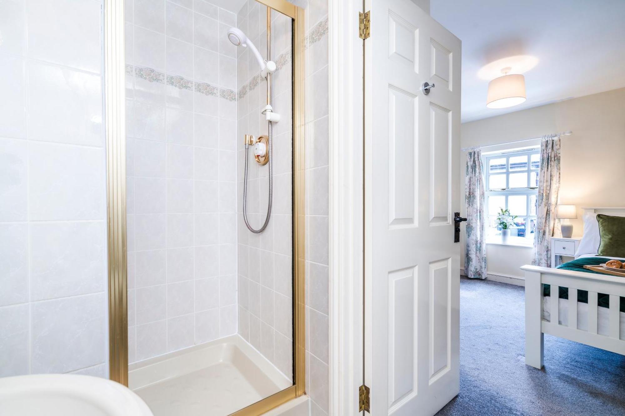 Lime View Apartment Buckingham Ngoại thất bức ảnh