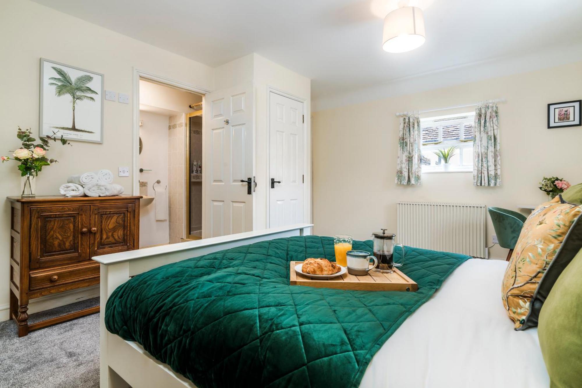 Lime View Apartment Buckingham Ngoại thất bức ảnh