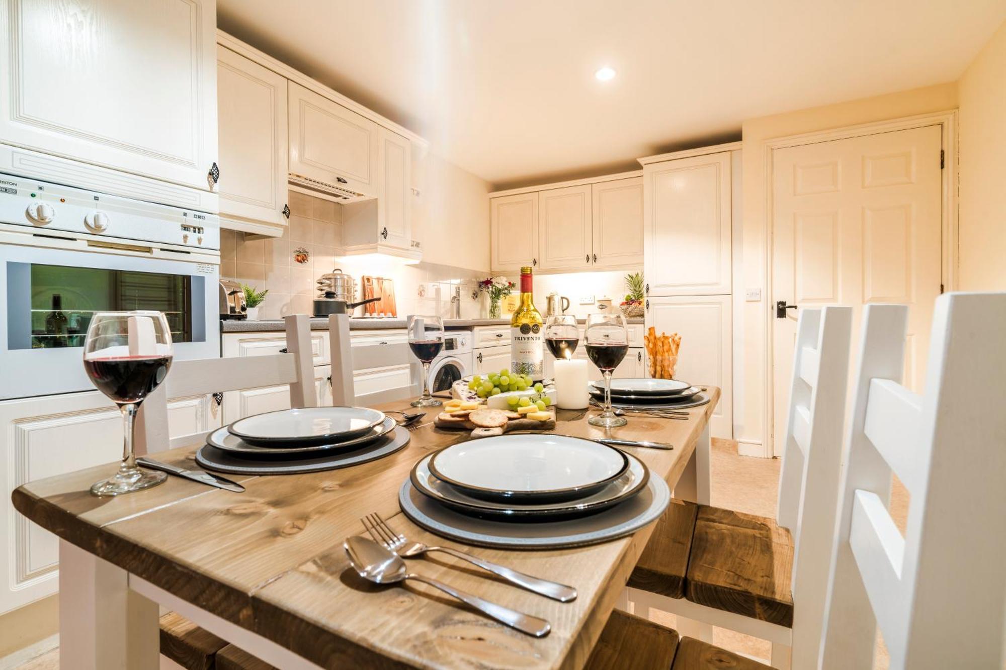 Lime View Apartment Buckingham Ngoại thất bức ảnh